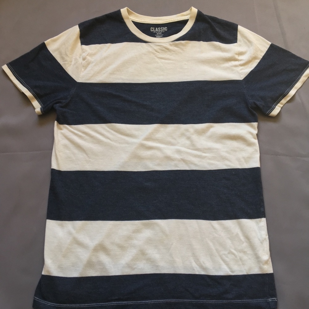 Old Navy Tee